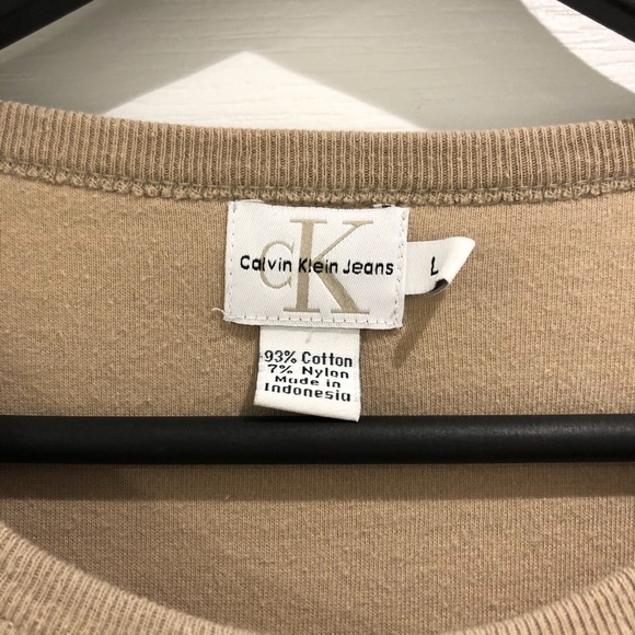 90s Calvin Klein T-Shirt - Picture 3 of 4